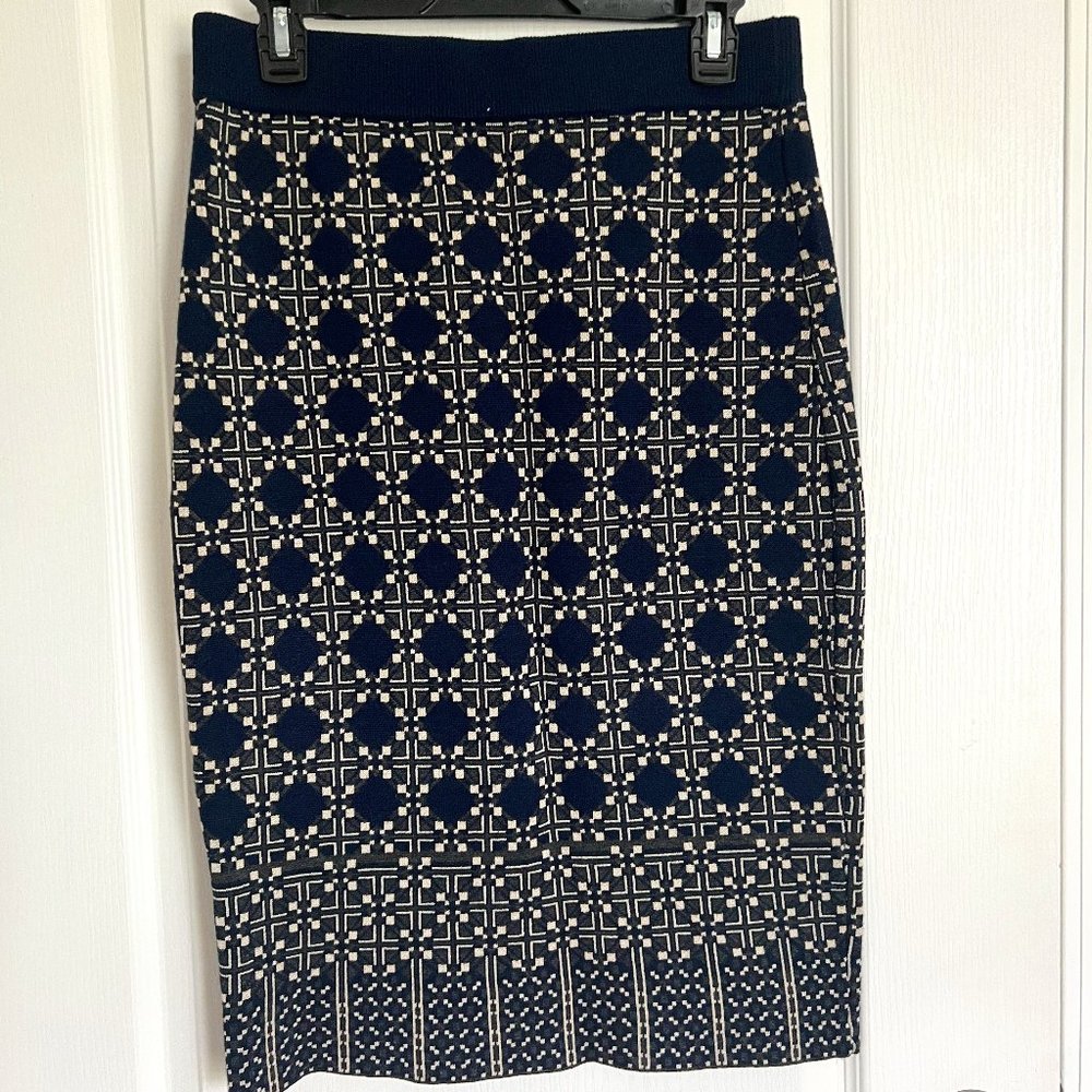 NWOT Max Studio Knit Skirt M